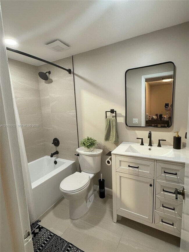 Building Photo - 3924 SW 67th Terrace