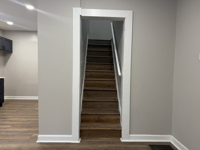 Building Photo - 12708 Revere Ave