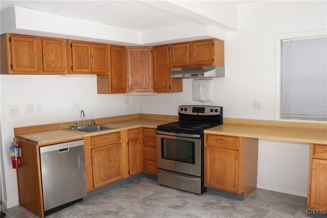 Building Photo - 143 W Genesee St