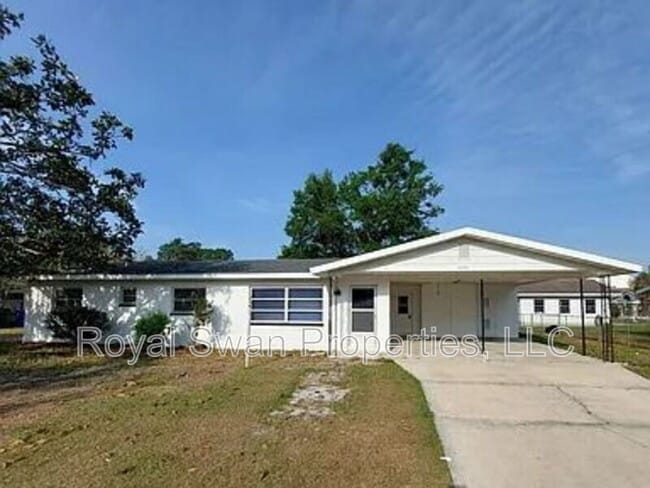 Building Photo - 4035 S Wellington Dr