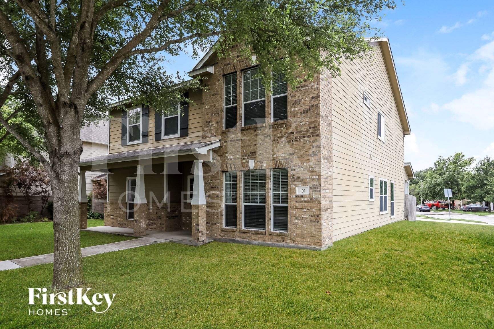 Building Photo - 101 Happy Tr