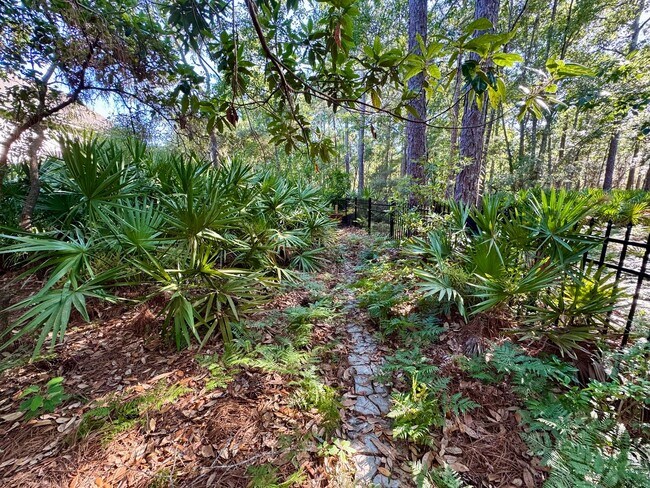 Building Photo - Fully Furnished Coastal Home in Gated Allenwood Community | Steps from Pool, Minutes from Schools...