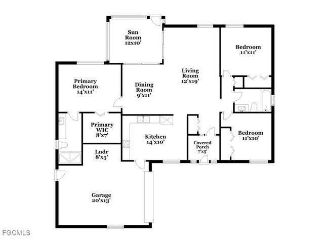 Building Photo - 220 SE 27th Terrace