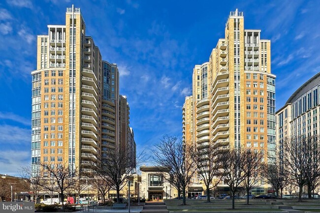 Building Photo - 11990 Market St