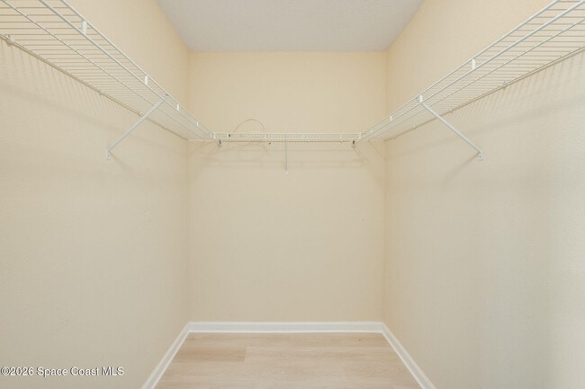 Building Photo - 2545 Revolution St