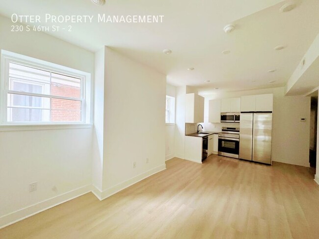 Building Photo - 230 S 46th St