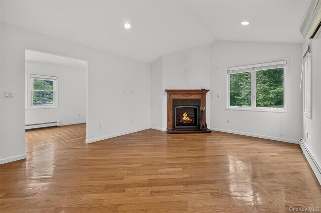 Building Photo - 234 Betsy Ross Dr