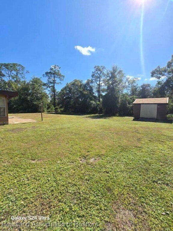 Building Photo - 3505 Golfview Rd