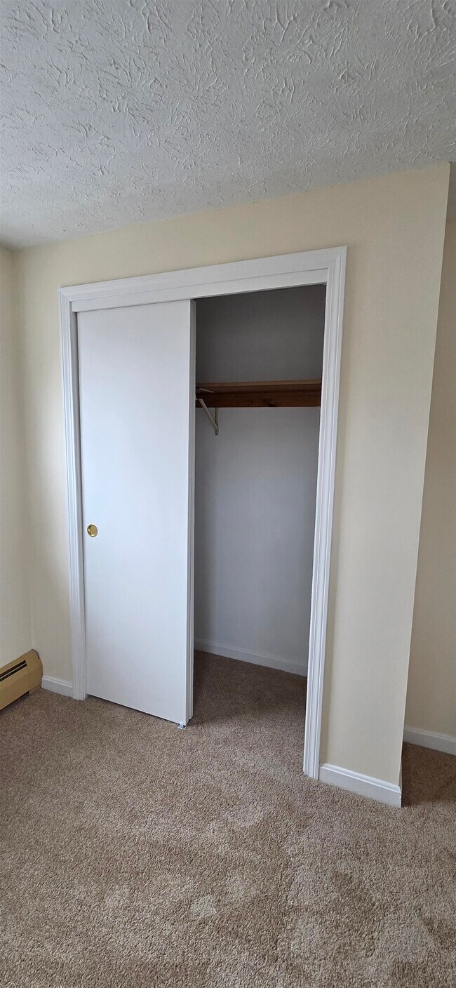 Building Photo - 35 Westland Ave