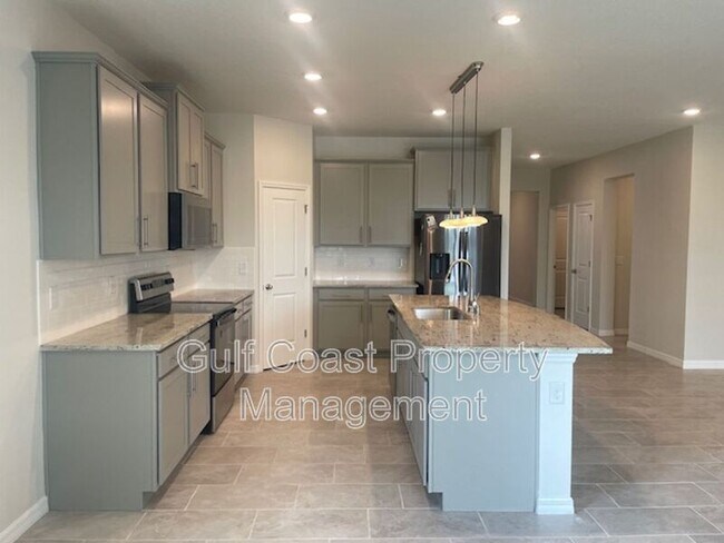 Building Photo - 2207 Midnight Pearl Dr