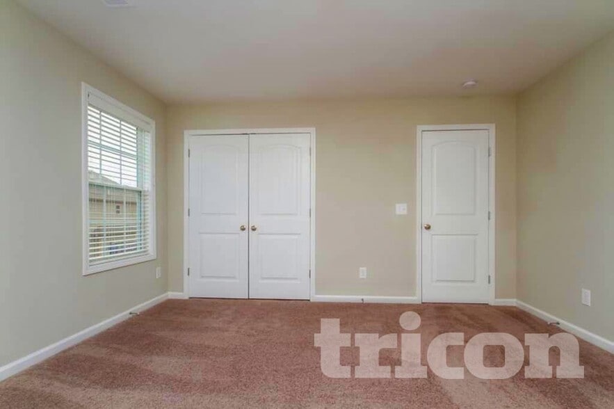 Building Photo - 4107 Effie Seward Dr