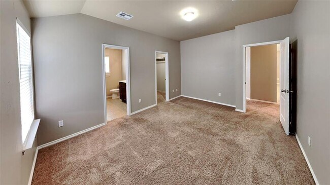 Building Photo - 8520 SW 49th Cir