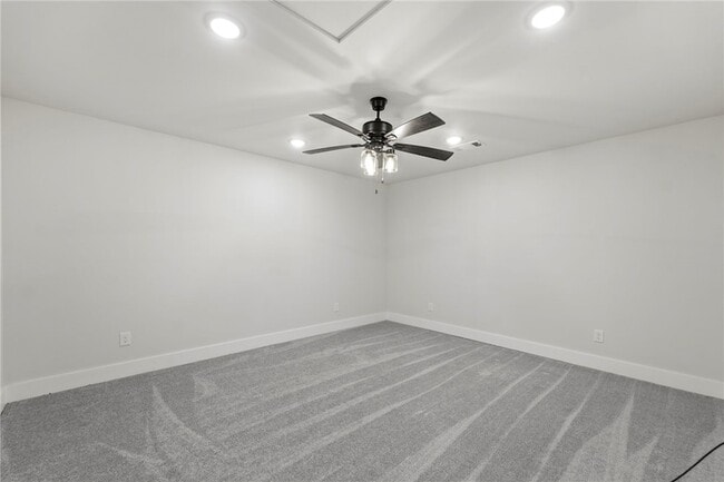 Building Photo - 1110 Montieri Dr
