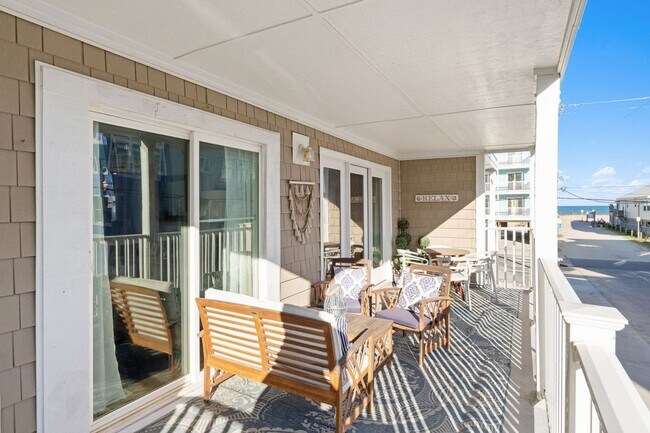 Building Photo - 1503 Carolina Beach Ave N