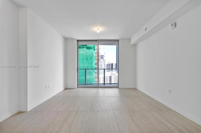 Building Photo - 77 SE 5th St