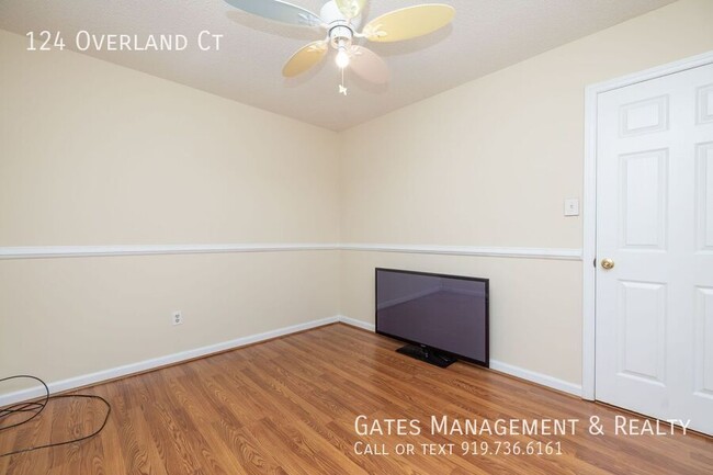 Building Photo - Comfort and Convenience in Mebane