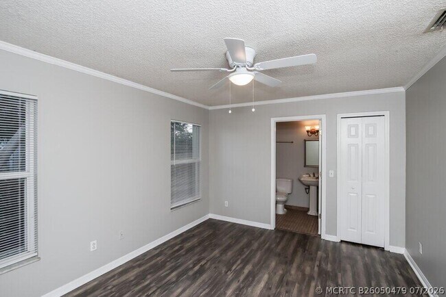 Building Photo - 108 Osceola Ave