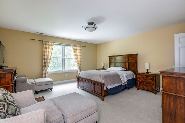 Building Photo - 15 Logging Trail Ln