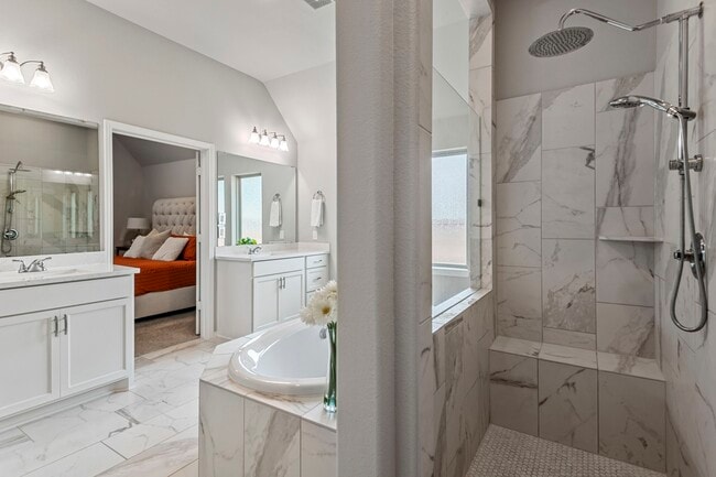 Building Photo - 23322 Amoroso St