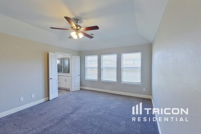 Building Photo - 4240 Calla Dr