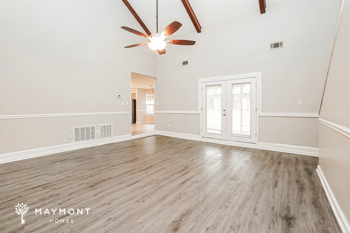 Building Photo - 316 Helmsley Dr