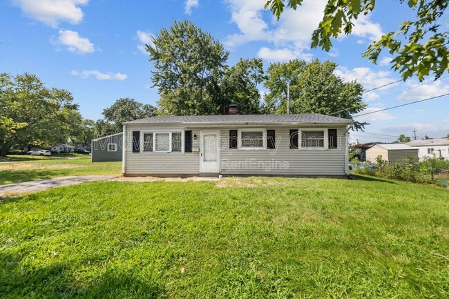 Building Photo - 5 Boles Ave