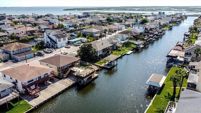 Building Photo - 618 Warsaw Dr