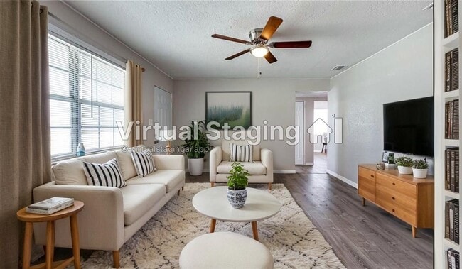 Building Photo - 1526 28th St N