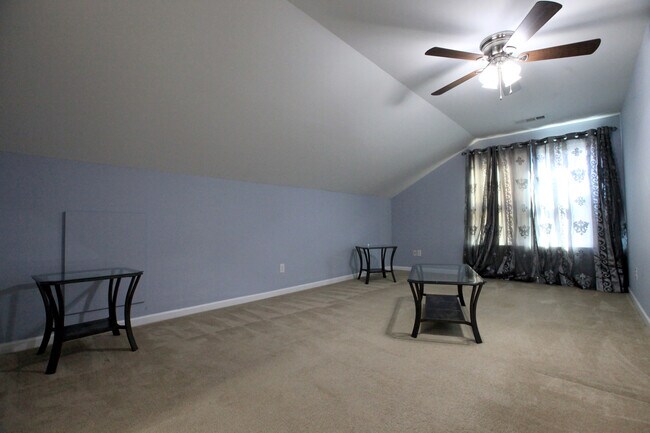 Building Photo - 1640 Brockton Ln