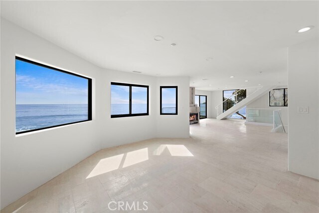 Building Photo - 715 Ocean Front
