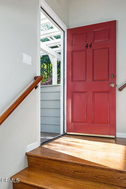 Building Photo - 249 Alpine St