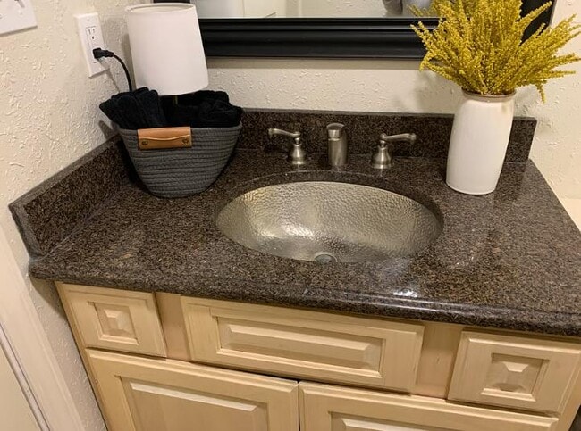 Building Photo - 1103 Jefferson St