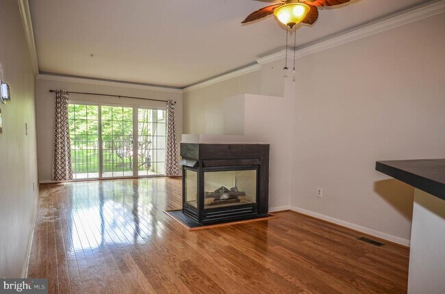 Building Photo - 8860 Ashgrove House Ln