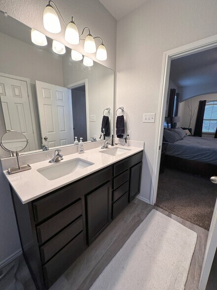 Building Photo - 2218 Wigeon Way