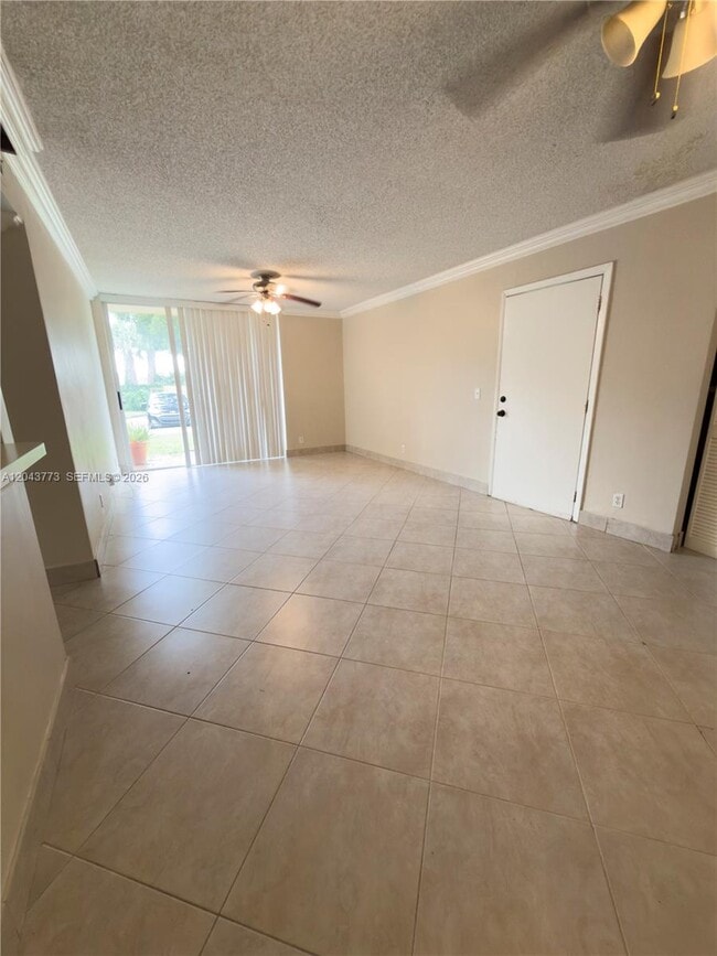 Building Photo - 10709 Cleary Blvd