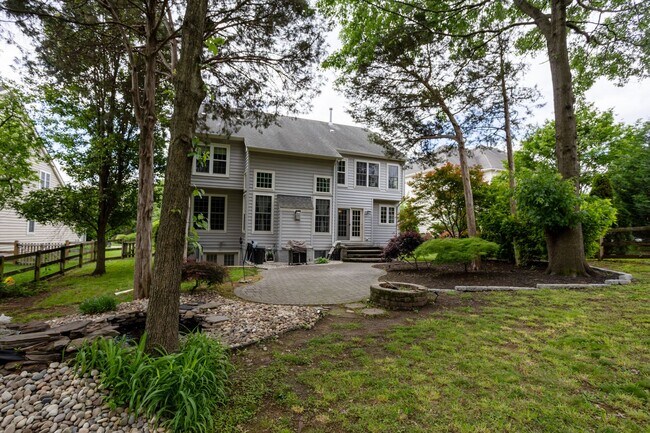 Building Photo - Coming Soon - Great find in Victory Lakes/...