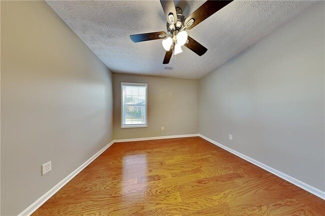 Building Photo - 2077 Green Gate Pl