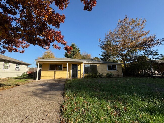 Building Photo - 2835 Pearl St