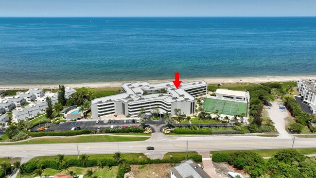 Building Photo - 1357 NE Ocean Blvd