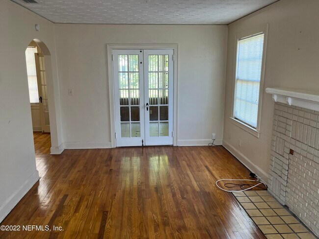 Building Photo - 5920 Springfield Blvd
