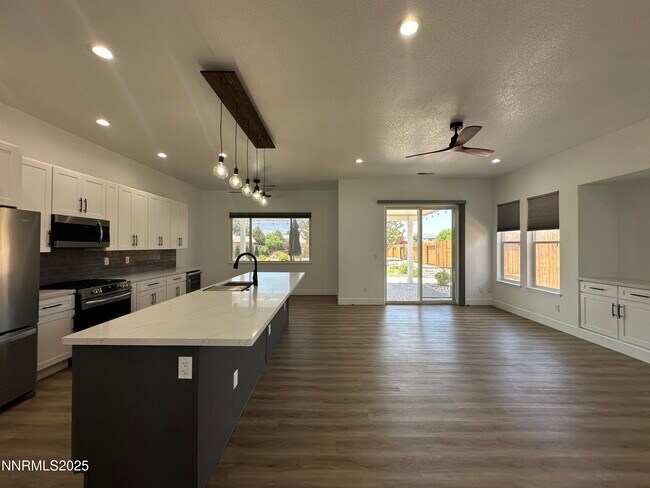 Building Photo - 9533 Steep Climb Ct