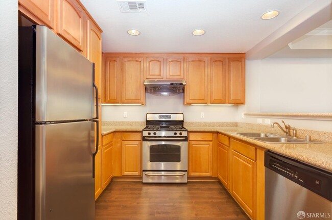 Building Photo - 2200 Gellert Blvd