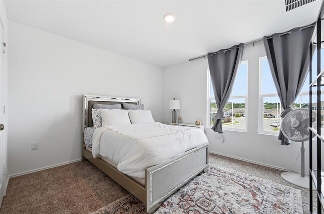 Building Photo - 7602 Poppy Petal Dr