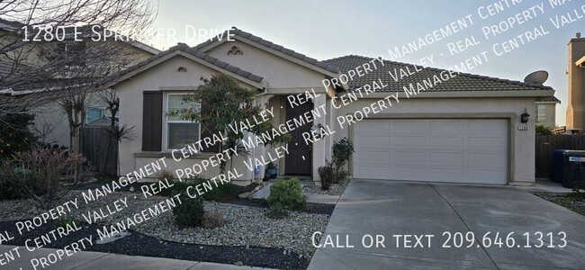 Primary Photo - Coming Soon Turlock Gorgeous 3 Bedroom Hom...