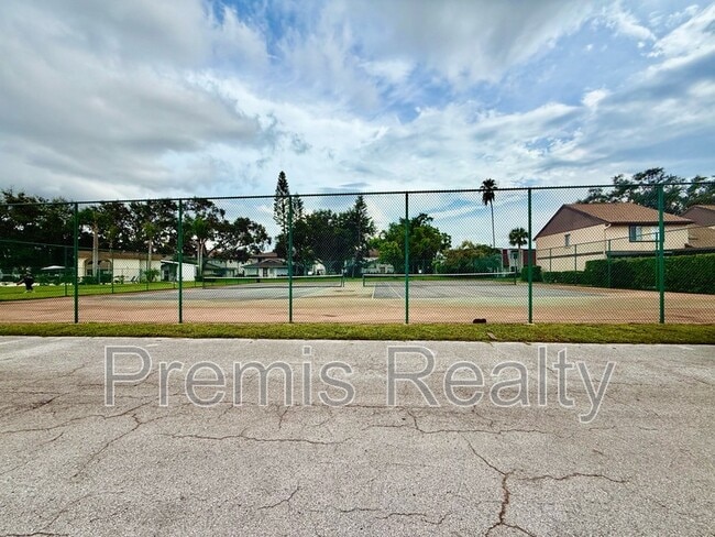 Building Photo - 2931 Bough Ave