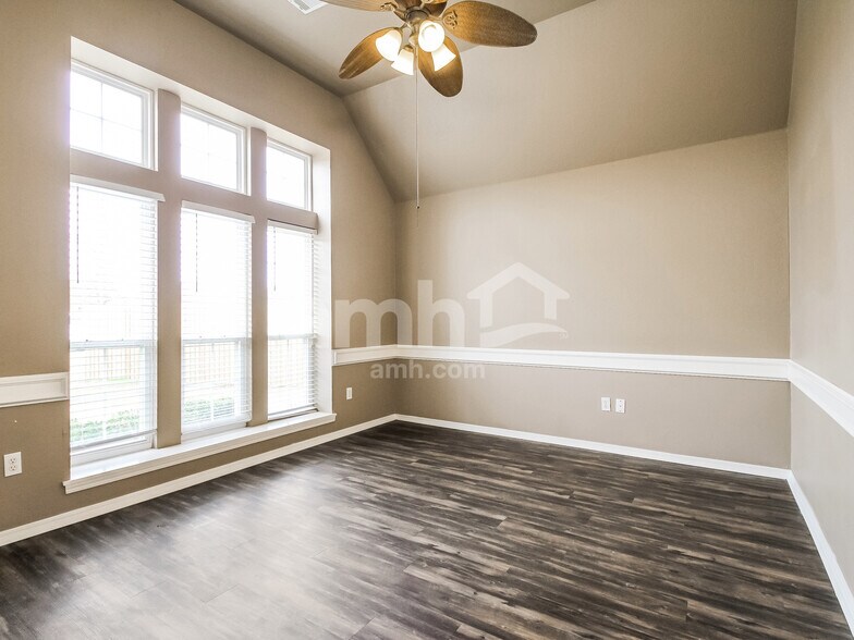 Building Photo - 19422 E 48th St S