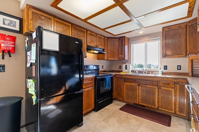 Building Photo - 197 Bay Lyn Dr