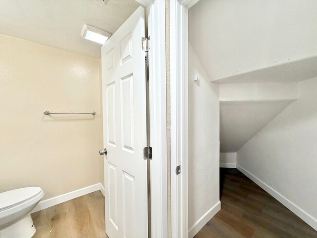 Building Photo - Spacious 5 Bedroom Home with 3 Car Garage & Primary Suite Balcony
