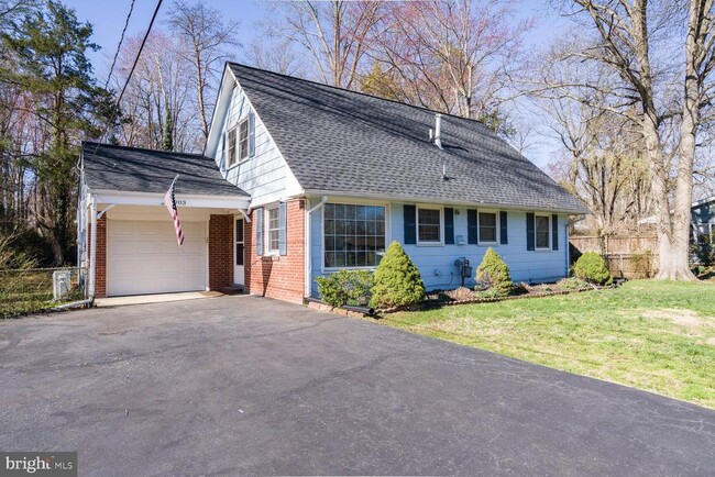 Building Photo - 4903 Shirley St
