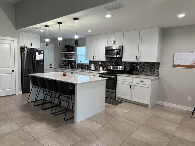 Building Photo - 406 Graneros Ave